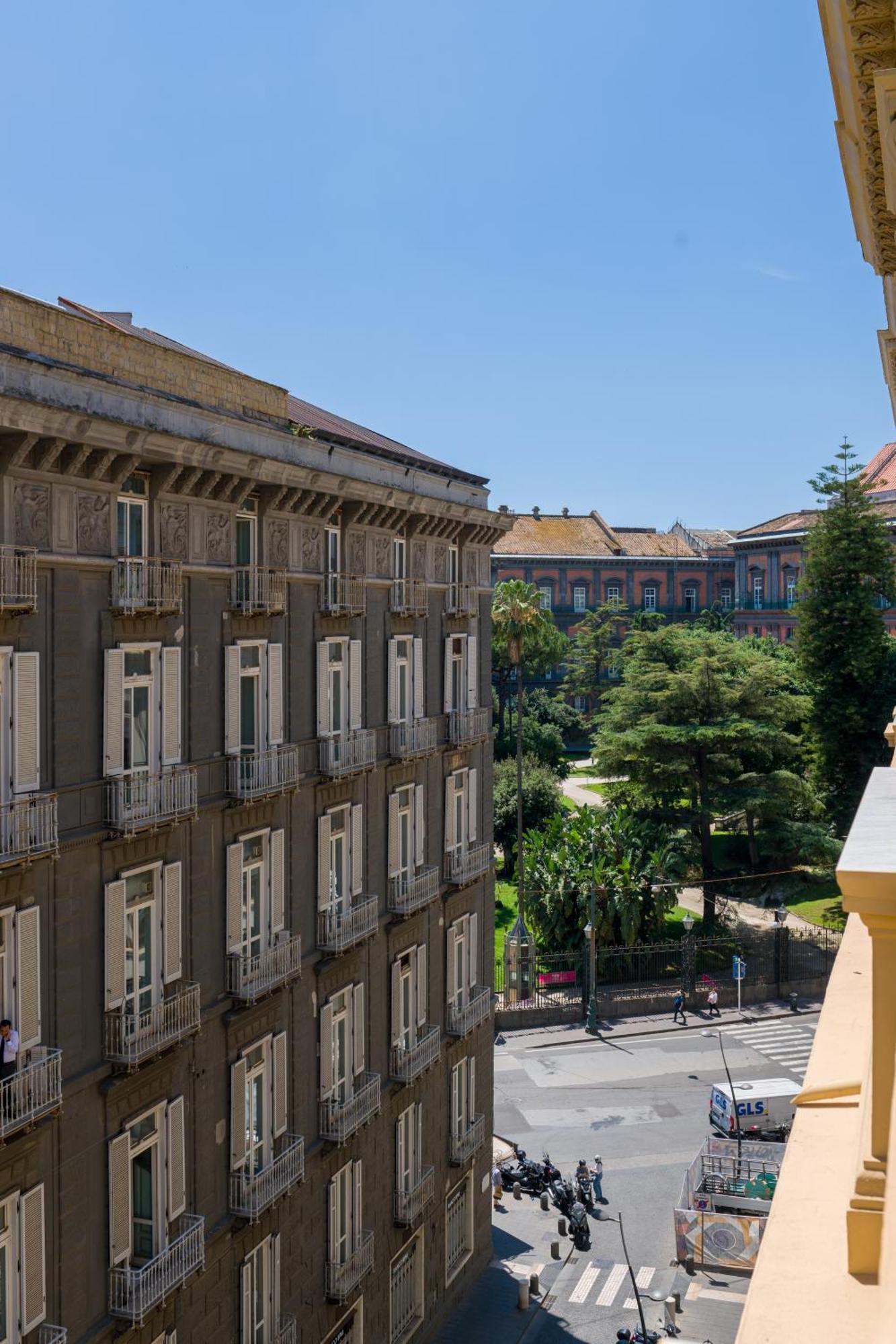 Aparthotel Prêtáloger à Naples Extérieur photo